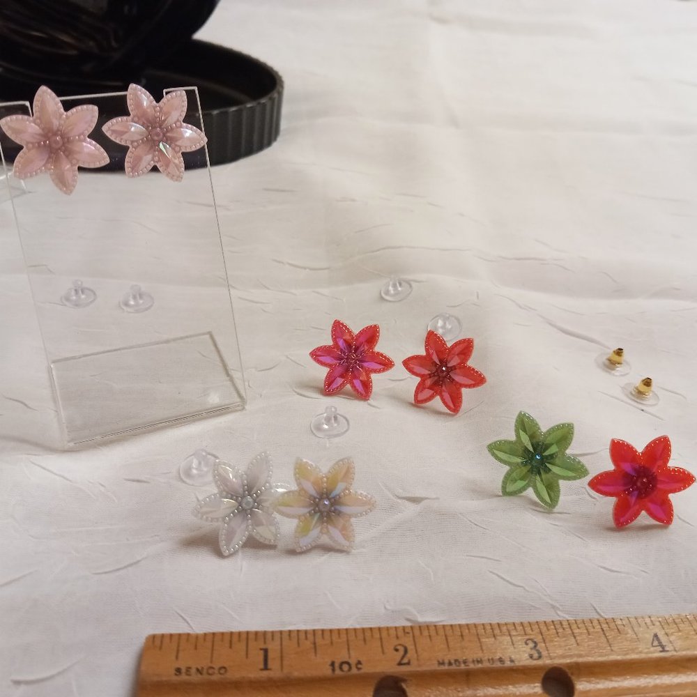 Lot of Four Handmade Resin Flower Stud Earrings #47